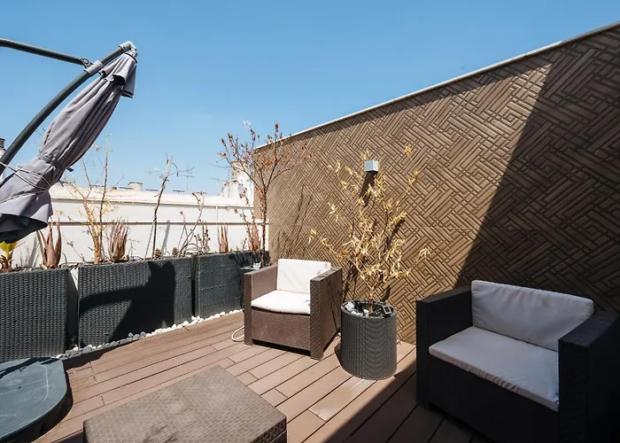 Elegant Duplex 3 Master Bedrooms And Private