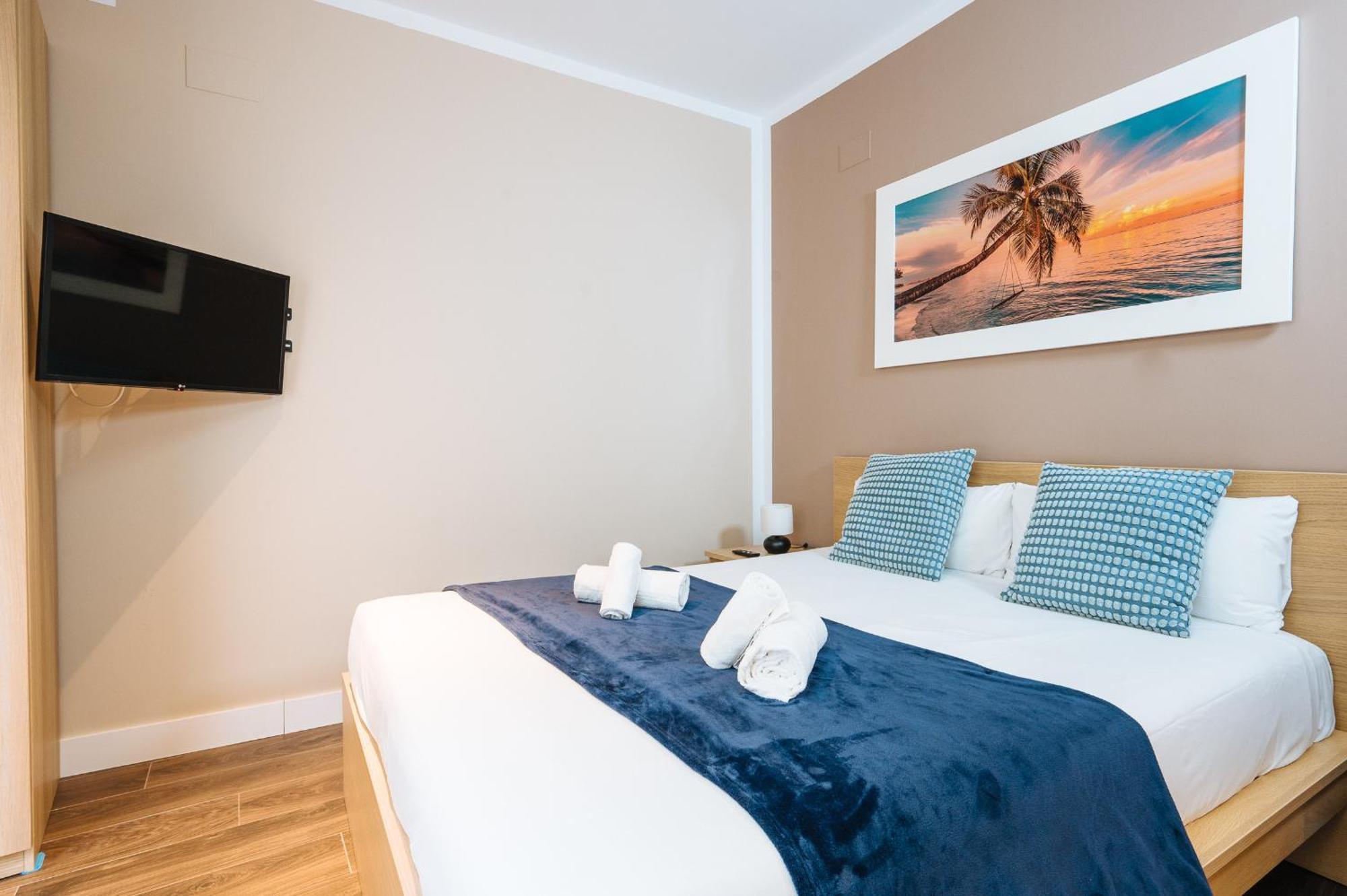 Apartment Elegant Duplex 3 Master Bedrooms And Private Sevilla