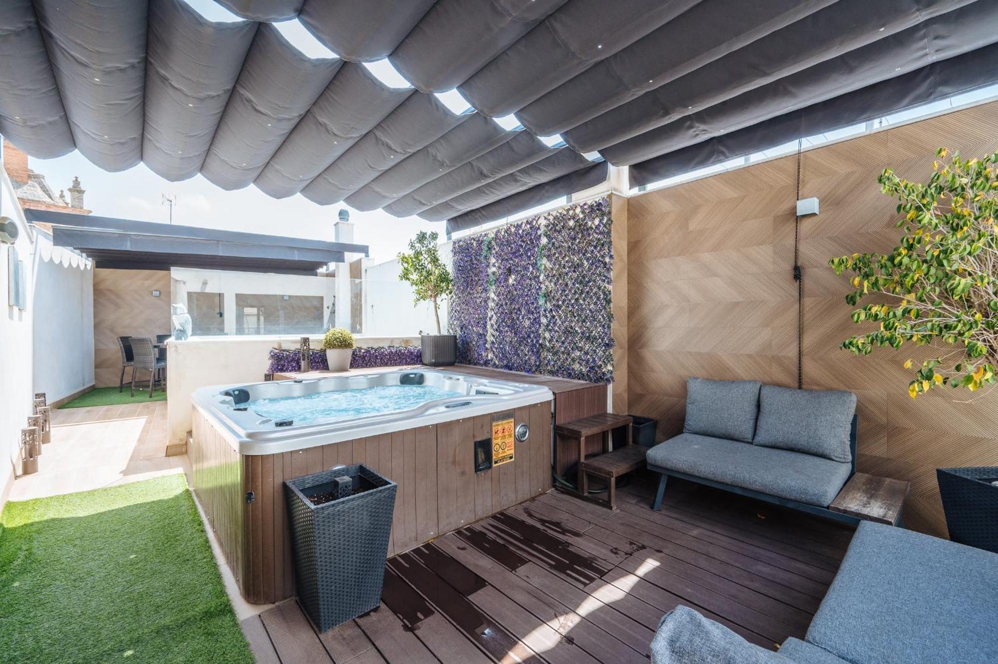 Elegant Duplex 3 Master Bedrooms And Private Apartment Sevilla