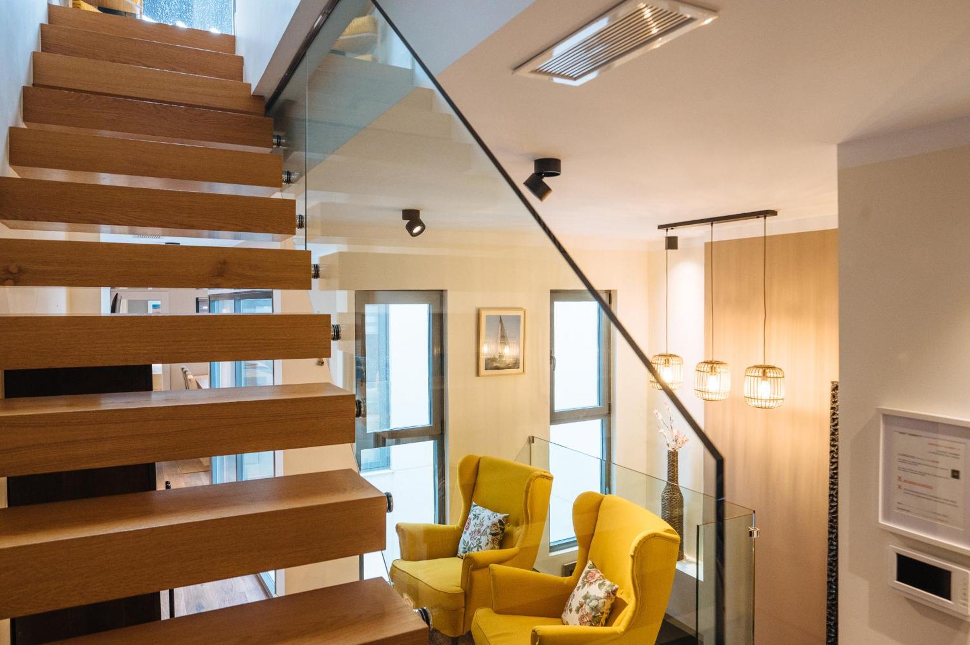 Apartment Elegant Duplex 3 Master Bedrooms And Private Sevilla
