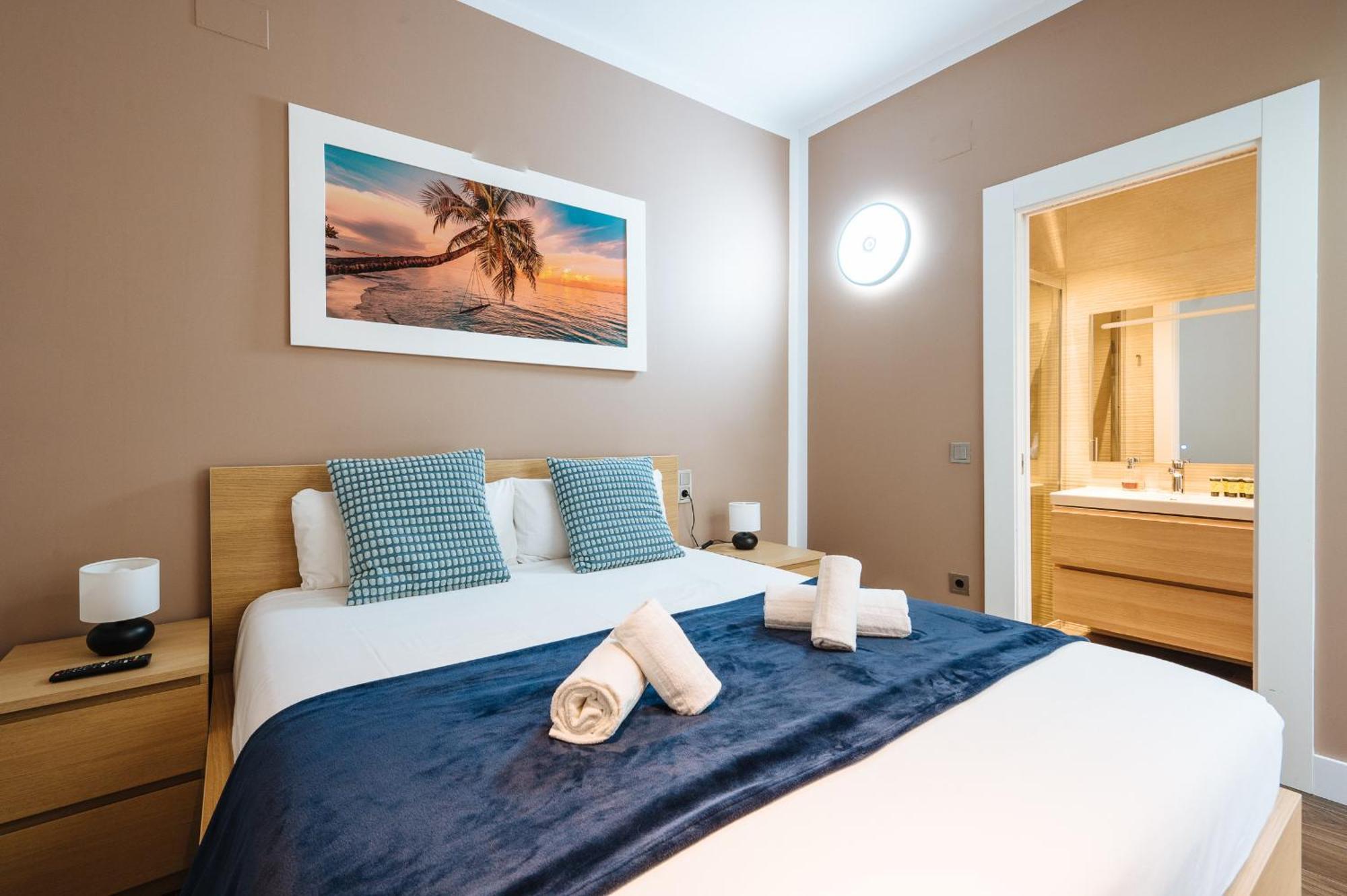 Apartment Elegant Duplex 3 Master Bedrooms And Private Sevilla